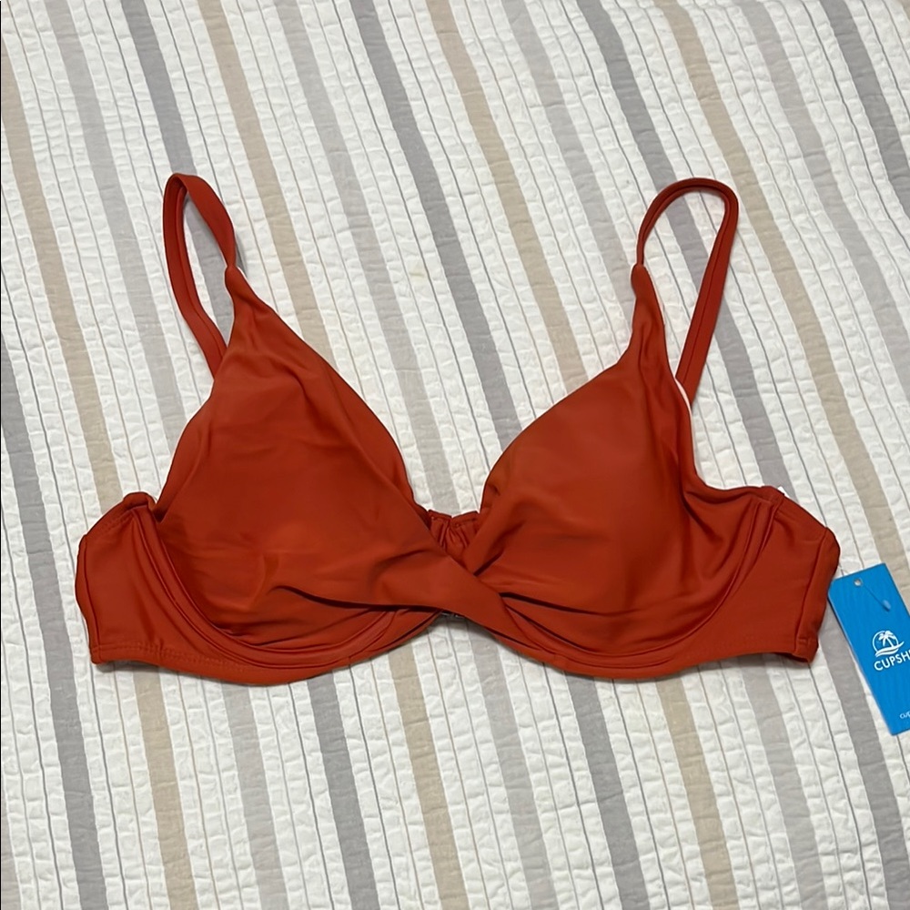 Cupshe cross cross bikini top
